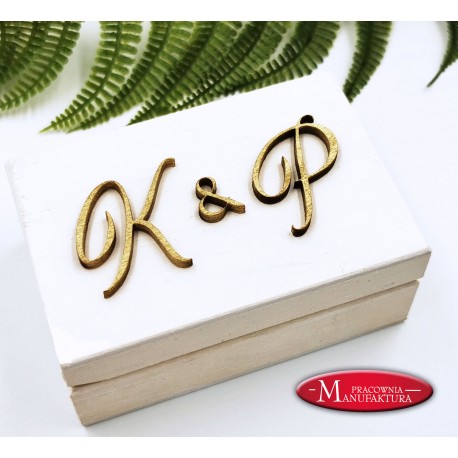 DREWNIANE PUDEŁKO NA OBRĄCZKI